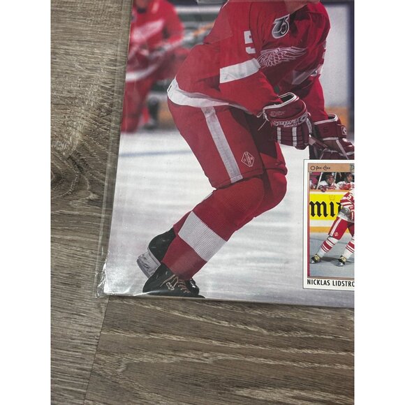 Vintage Beckett Sports Magazine Hockey #18 April 1992 Paperback - Picture 8 of 10